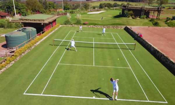 
Tennis-Courts-Understand-the-Advantage-of-Each-Surface-1.jpg
