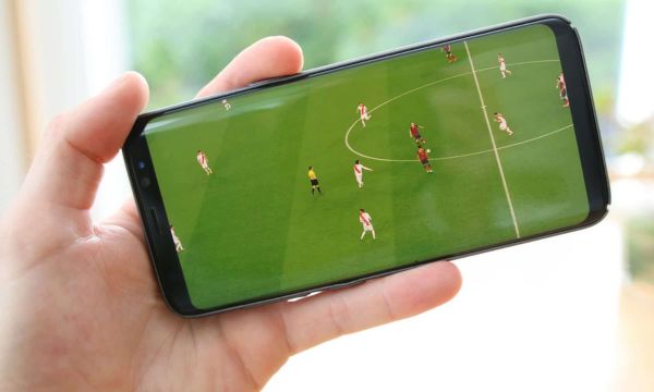 Apps to Watch Live Football on Your Mobile